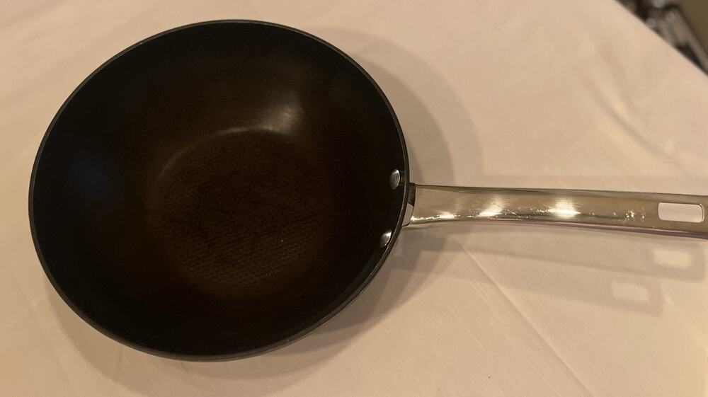 Farberware Millennium Hard Anodized Nonstick 10.5" Stir Fry Pan Wok 26 CM Black